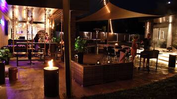 Bar (a l'allotjament)