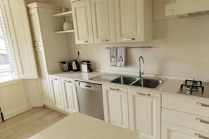 Private kitchen - Modern apartments in the heart of Florence (Florence)