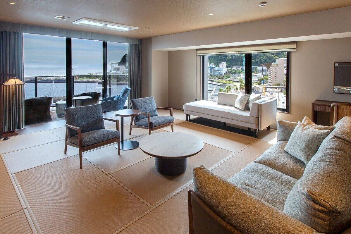 Royal Suite, Ocean View | Free WiFi