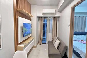 Room - MOA getaway staycations (Pasay)