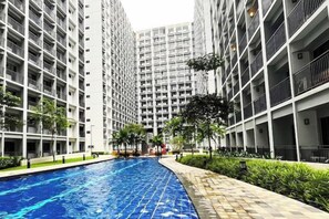 Pool - MOA getaway staycations (Pasay)