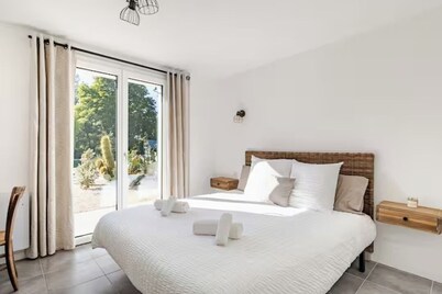 Villa 200m²- swimming pool at the gateway to the Beaujolais region