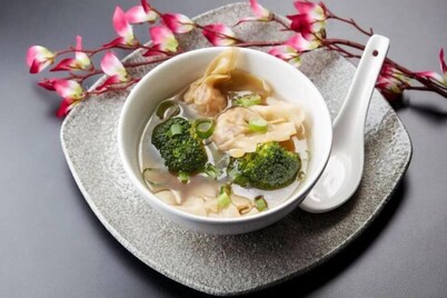 Crowne Plaza LIVERPOOL JOHN LENNON AIRPORT by IHG