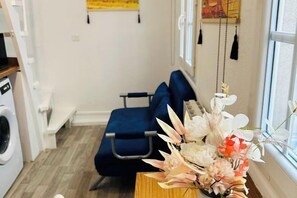 Room - Loft heart of 3e Marais District (Paris)