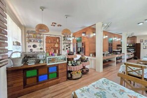 Dining - Baan Yung Hill Resort (Chiang Rai)