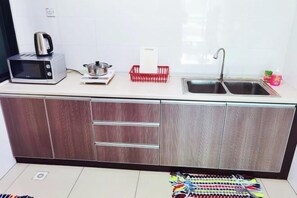 Private kitchen - Ipoh Kinta Riverfront 5th Floor Fully Air-Con (Ipoh)