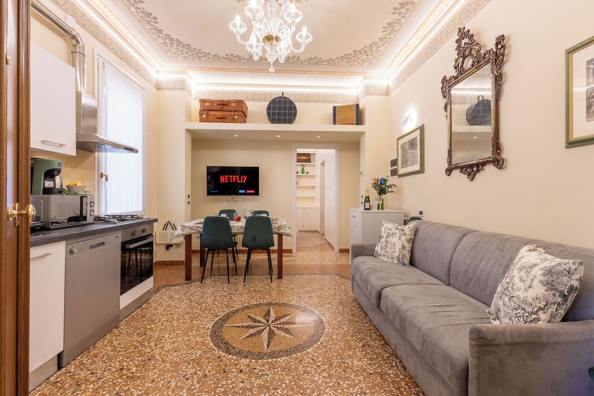 Comfort Apart Daire | Ses yalıtımı, ütü/ütü masası, ücretsiz kablosuz İnternet