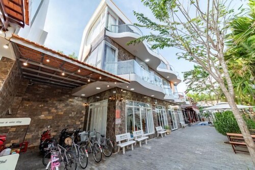 Wings House Homestay Ho Tram