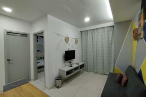 Unclassified image, 2 of 39, button - reStary Cartoon Themed Homestay (Kota Kinabalu)