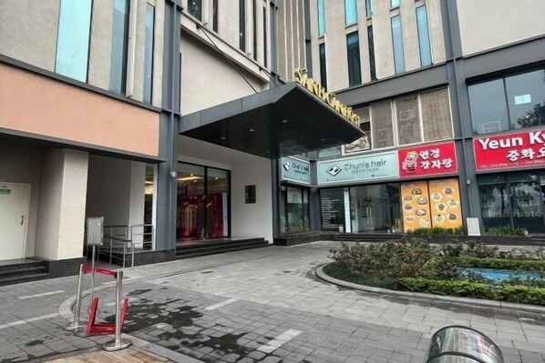 Restaurant - Vinhomes Skylake - Luxury apartment by Sunhouse Land (Hanoi)