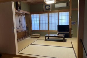 Room - Kushimoto, Minpaqu "Azashi" (Kushimoto)