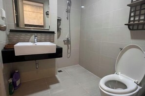 Room - The Wellington Homes - Botanica Premier Apartment - Nearby Airport Free Pool Gym (Ho Chi Minh City)