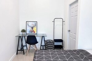 Room - 3 Bedroom Villa Green Mellow-Pattaya (Bang Lamung)