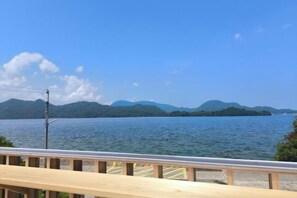 Quang cảnh nhìn từ nơi lưu trú