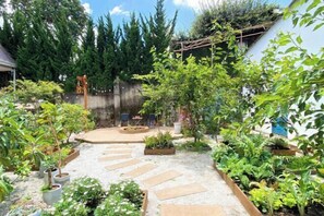 Garden - Tuong Vy Villa (Dalat)