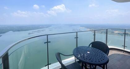 GYDEN STAYCATION #Country Garden Danga Bay