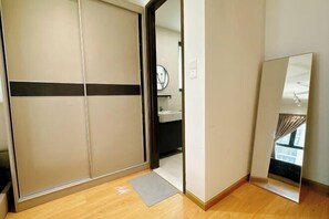 Room - GYDEN STAYCATION #Country Garden Danga Bay (Johor Bahru)