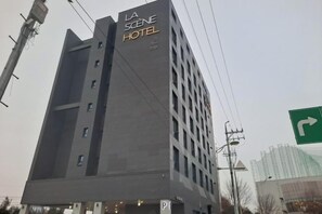 Unclassified image, 5 of 7, button - lascene hotel (Pyeongtaek-si)