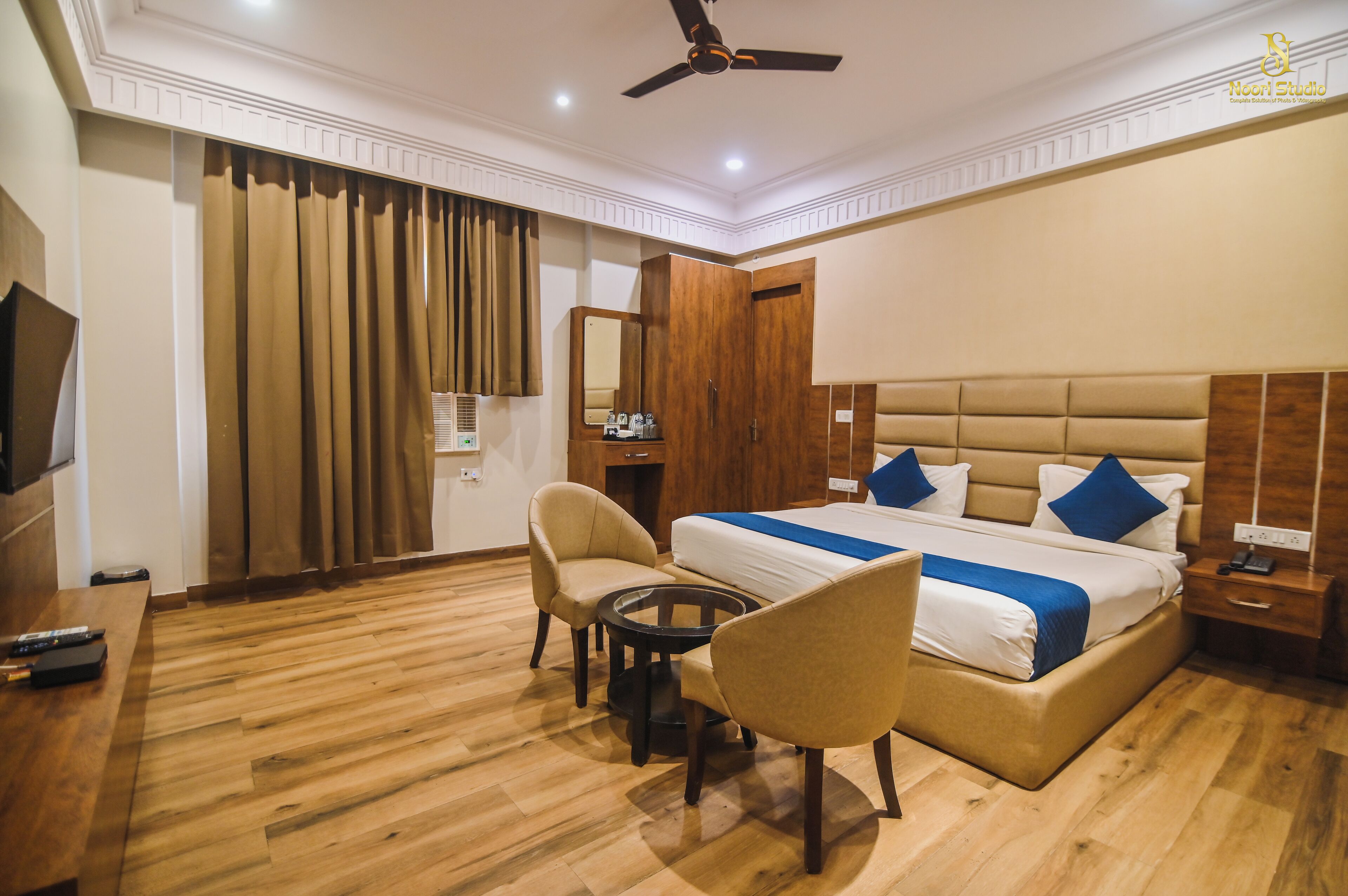 Executive Room | Free WiFi