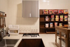 Room - [Gyeongbokgung Stay] Gyeongbokgung Station 1 minute on foot/Famous restaurants/Private house (Seoul)