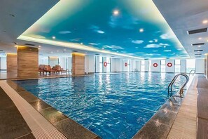 Indoor pool - Vinhomes Skylake by TA Home – Premium Hanoi Apartment (Hanoi)