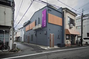 Exterior - Travel time・Setsugekka - 6 mins walk from Tengachaya, 32 mins to Kansai Airport (Osaka)