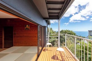 Unclassified image, 2 of 14, button - The Villas〜atami amazing ocean view〜 (Atami)