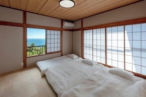 Room - The Villas〜atami amazing ocean view〜 (Atami)