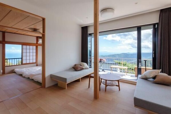 Room - The Villas〜atami amazing ocean view〜 (Atami)