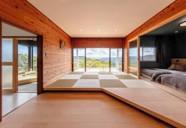 Room - The Villas〜atami amazing ocean view〜 (Atami)