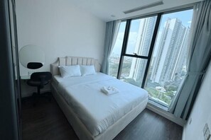 Room - Elegant High-Class Apartment (Ho Chi Minh City)
