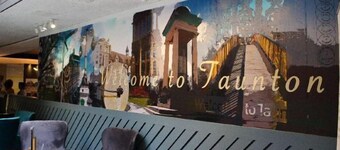 Holiday Inn TAUNTON M5, JCT.25 by IHG