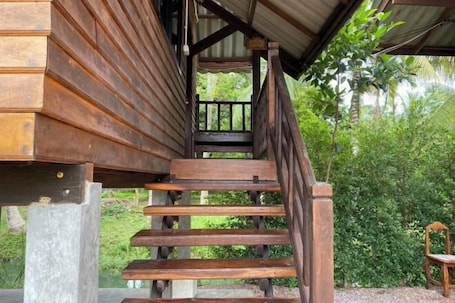 Exterior. Kamnanmee Gardenhome