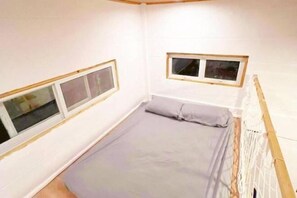 Room - Tiny House in Dahilayan (Manolo Fortich)