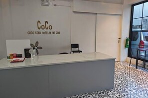 Lobby - Coco hotel (Paranaque)