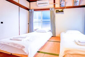 Room - Ikebukuro Free Pickup#Ueno 14 mins Nippori 10 mins Entire property Up to 7 guests B (Tokyo)