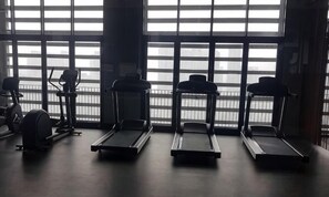 Fitness facility - D'Kroll Tamarind Cyberjaya 1 Bedroom Premium Suite with Netflix (Cyberjaya)