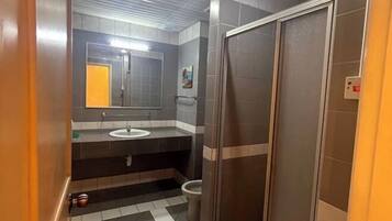 Bidet