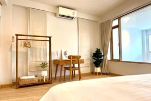 Cots/infant beds - Lapin No.8 (Chiang Mai)