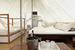 Room - BaanRaiKhunYa (Sai Yok)