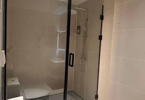 Room - REGIS HOTEL (Tashkent)