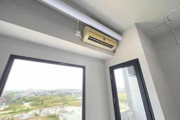 Interior - Keny Room @ Apt Riverdale Cikarang (West Cikarang)