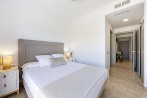 3 Schlafzimmer, Bügeleisen/Bügelbrett, kostenloses WLAN, Bettwäsche