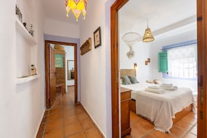 Iron/ironing board, bed sheets - AlmeriaSuite La Casita De Las Flores (Mojacar)