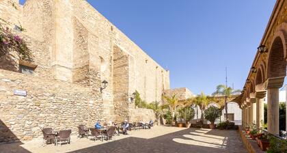 AlmeriaSuite Serenity Home