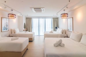 Room - Sunrise Gurney (George Town)