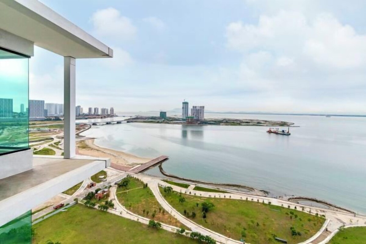 Palladium, Apartment With Sea View