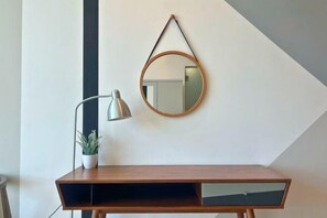 Room - IGVC_ITCC Manhattan Suite (Donggongon)