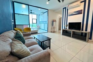 Room - IGVC_ITCC Manhattan Suite (Donggongon)