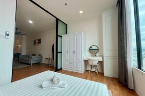 Room - IGVC_ITCC Manhattan Suite (Donggongon)